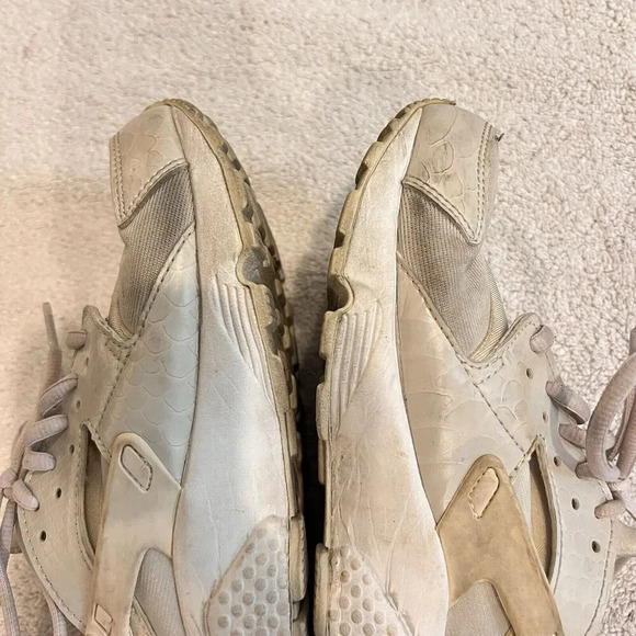 Nike Womens Air Huarache Run 634835-028 White Running Shoes Sneakers 6.5 Eu 37.5 - Picture 9 of 11